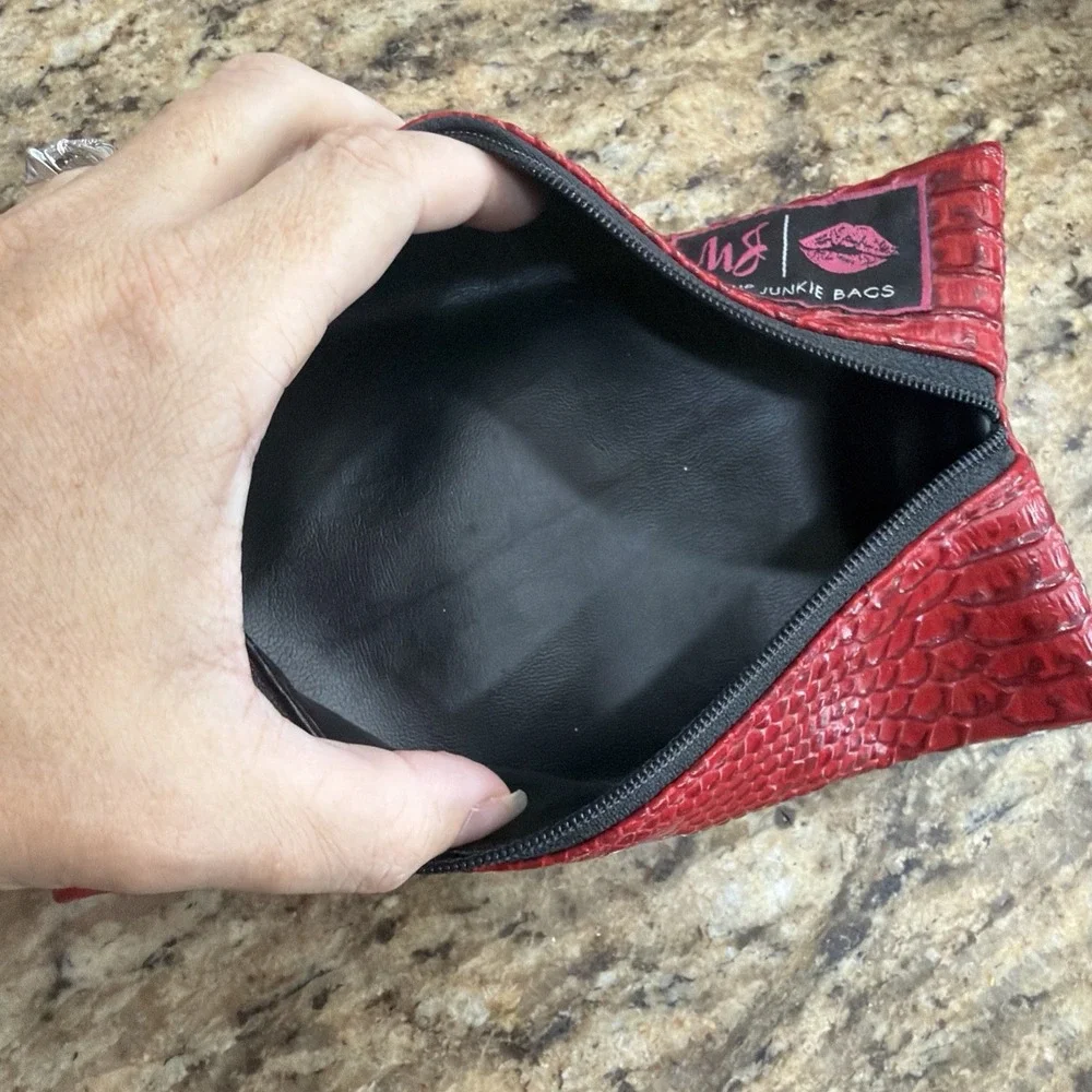 Makeup Junkie Mini Tassel Bag Bubble Gator Red Vegan Leather 7.75